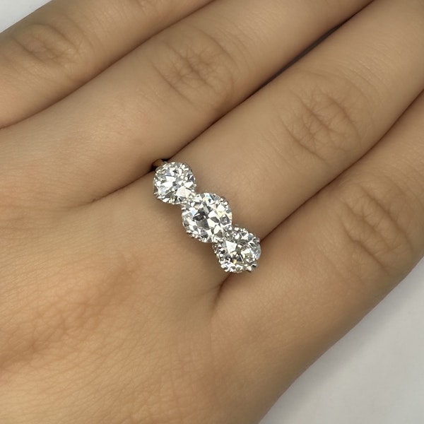 Antique 2.55ct Diamond 3 Stone Ring - Saddingtons Jewellery Stand 375 - image 3