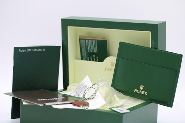 Rolex GMT Master ll 116710LN - image 16