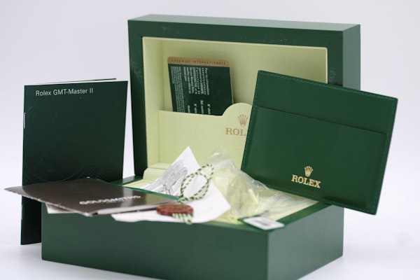 Rolex GMT Master ll 116710LN - image 3