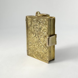 Rare Antique Book Locket - Saddingtons Jewellery Stand 375