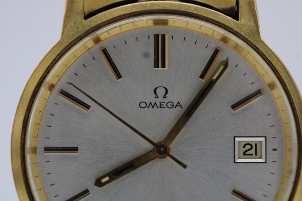 Omega Genève 136.0104 - image 9