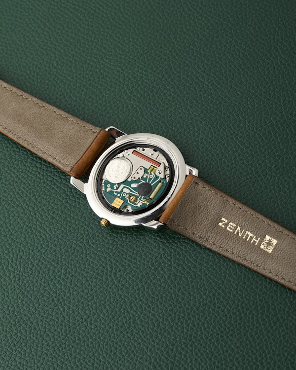 Zenith NOS Ref. 19.0130.387 Vintage Two Toned Black Dial Watch - image 11