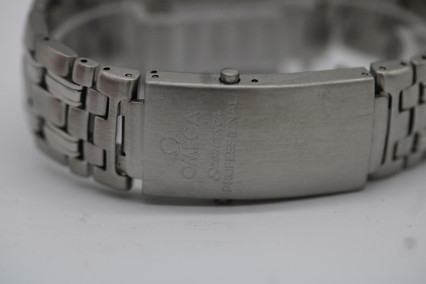 Omega Seamaster 300 25418000 - image 9