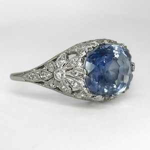 Antique 4ct Sapphire And Diamond Ring. Saddingtons Jewellery Stand 375