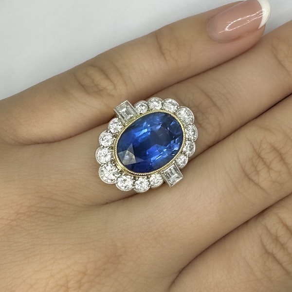 10ct Blue Purple Sapphire And Diamond Cluster Ring - Saddingtons Jewellery Stand 375 - image 4