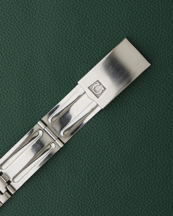 Omega Constellation Ref. 196.0016 Day-Date Slate Grey Dial Megaquartz 32 KHz - image 14