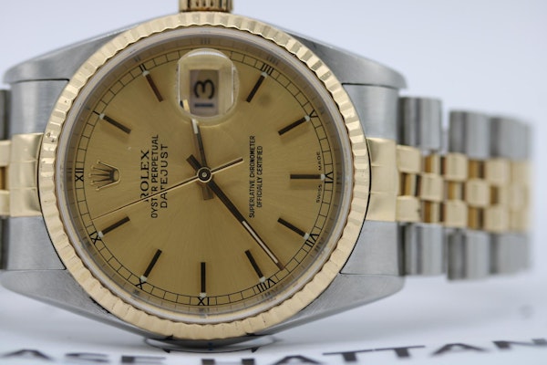 Rolex Datejust 16233 Gold Baton Dial 2003 - image 10