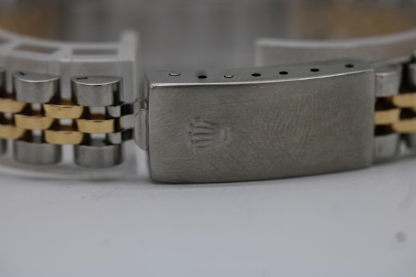 Rolex Datejust 16233 Gold Baton Dial 2003 - image 7