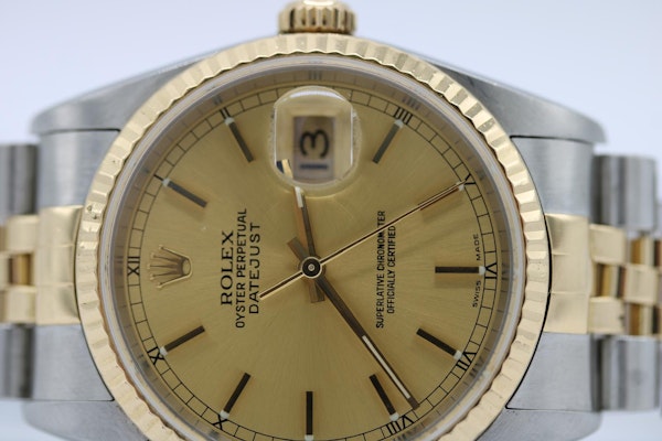 Rolex Datejust 16233 Gold Baton Dial 2003 - image 6