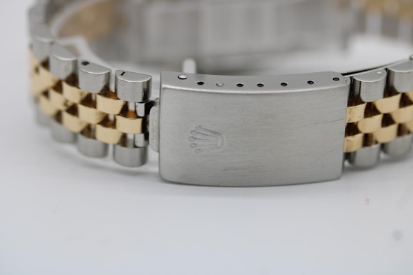 Rolex Datejust 16233 Gold Baton Dial 2003 - image 2