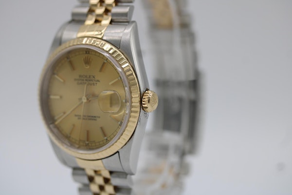 Rolex Datejust 16233 Gold Baton Dial 2003 - image 4