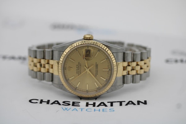 Rolex Datejust 16233 Gold Baton Dial 2003 - image 9