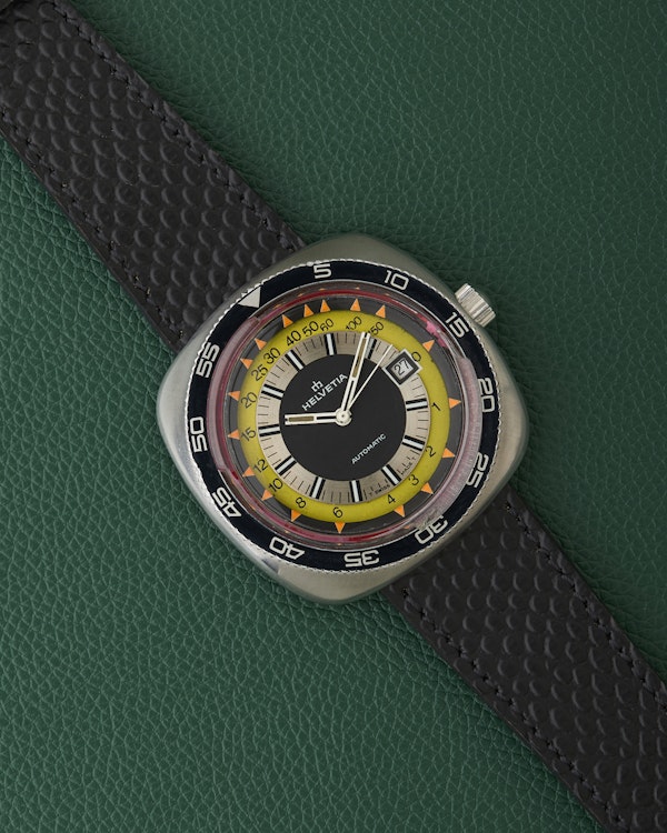 Helvetia Ref.2783.032.30 Yellow & Silver Dial 1960s Vintage Diver Watch - image 2