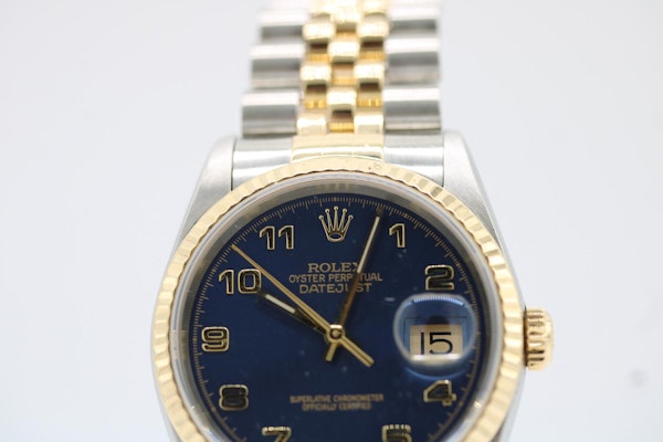 Rolex Datejust 36 16233 Watch Blue Dial Box and papers 2003 - image 10