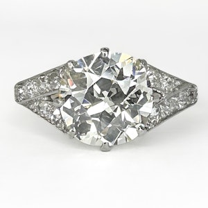 Art Deco 2.17ct Solitaire Diamond Ring - Saddingtons Jewellery Stand 375