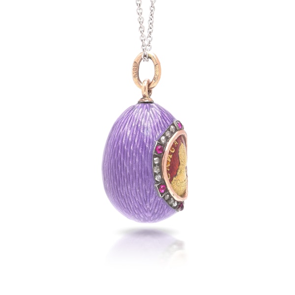 Faberge jewelled gold and purple guilloché enamel egg pendant, St Petersburg c.1890 by Mikhael Perkhin. - image 4