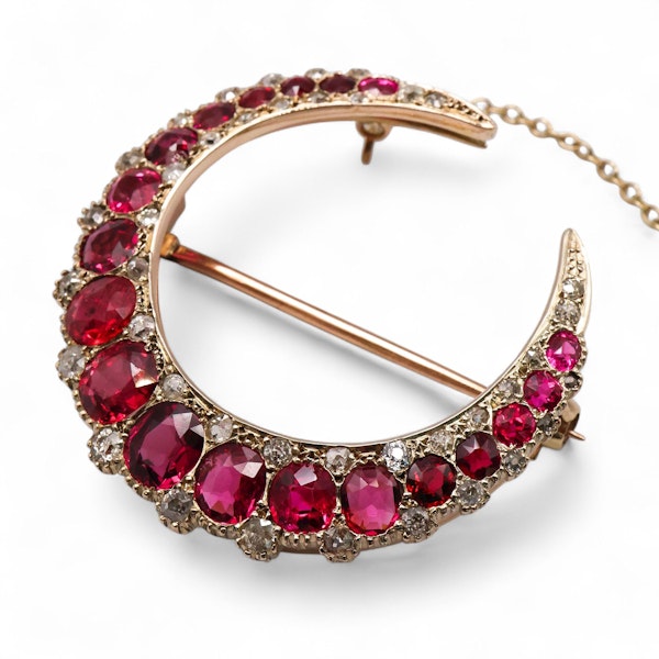 Antique Natural Red Spinel, Diamond and Gold Crescent Brooch, Circa 1890 - image 3