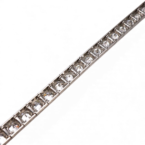Art Deco Diamond and Platinum Line Bracelet, Circa 1925, 10.20 Carats - image 4