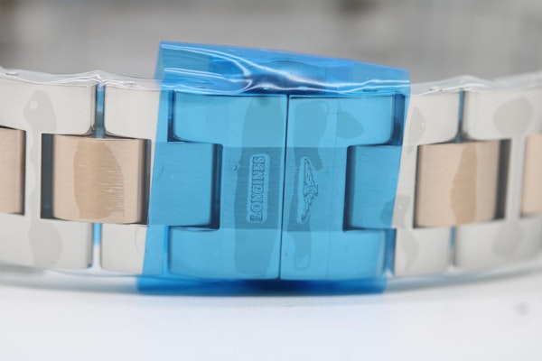 Longines Conquest Classic L2.386.3.87.7 - image 6