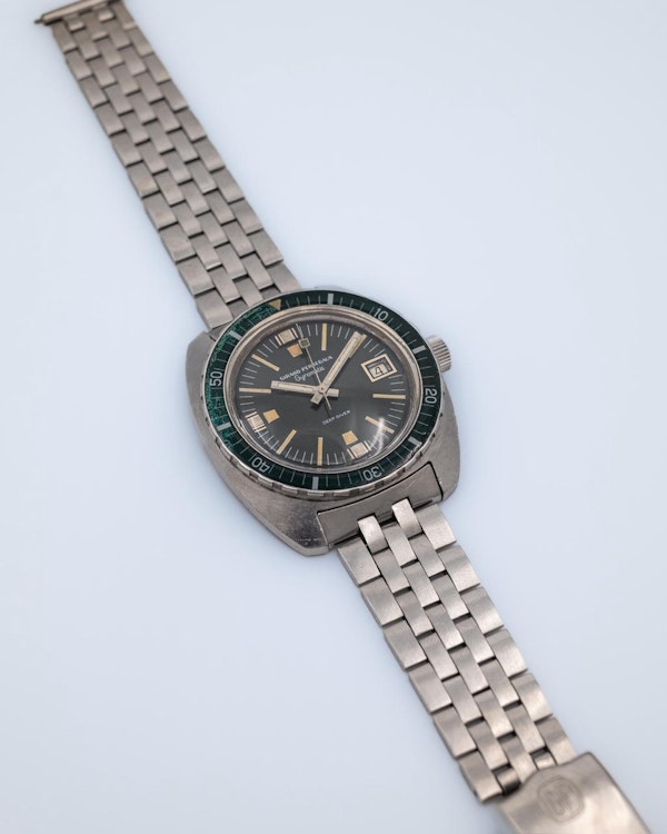 1969 Girard Perregaux Deep Diver ‘Green Lantern’ - Rare Bakelite Bezel - image 9