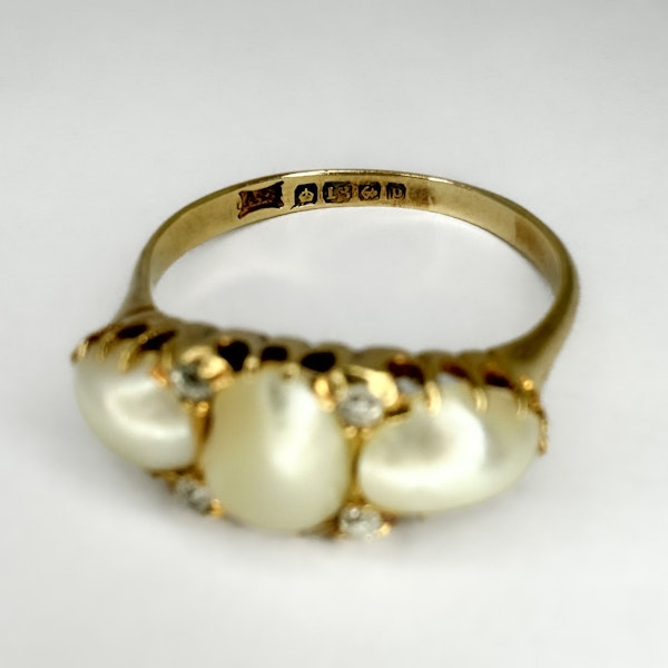 Antique 3 Natural Pearl & Diamond Ring - Saddingtons Jewellery Stand 375 - image 3