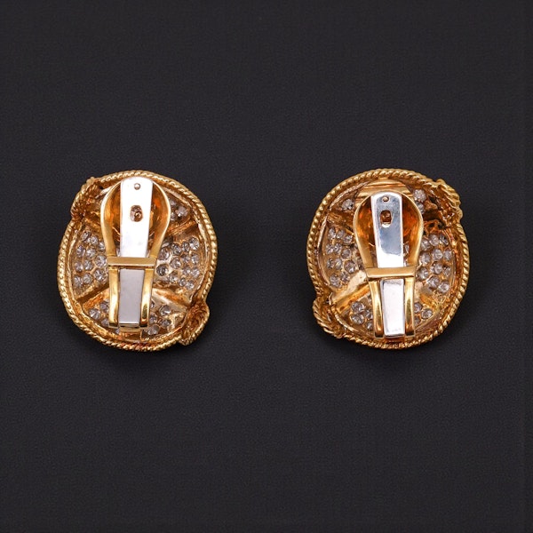 Lovely Vintage Diamond 18ct Gold Earrings at Deco&Vintage Ltd - image 4