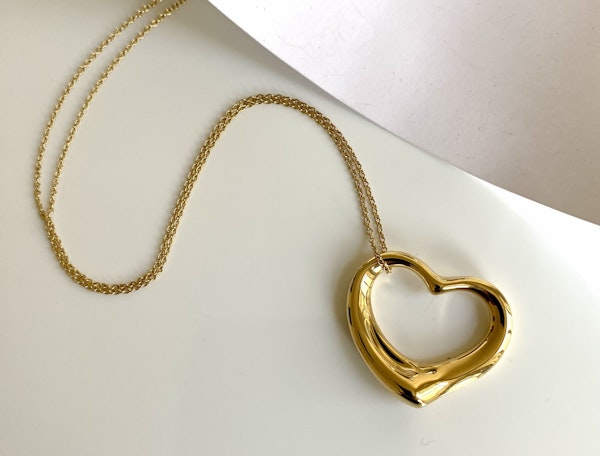 Tiffany 18k Gold large heart - image 3