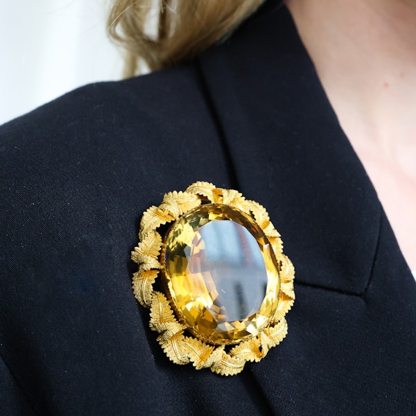 Victorian Citrine and Gold Brooch, Circa 1875 - image 4