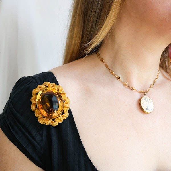 Victorian Citrine and Gold Brooch, Circa 1875 - image 6