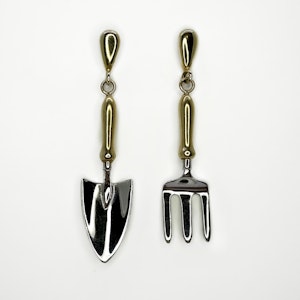 Fork & Trowel Gold Earrings - Saddingtons Jewellery Stand 375