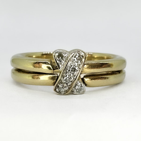 Intertwining Unity & Love Ring - Saddingtons Jewellery Stand 375 - image 1
