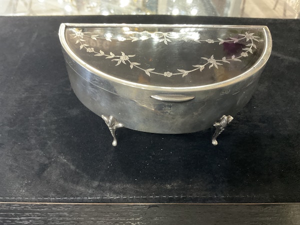 Antique silver tortoiseshell jewellery box - image 2