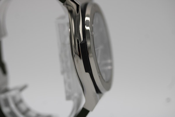 Hublot Classic Fusion 542.NX.8970.RX - image 10