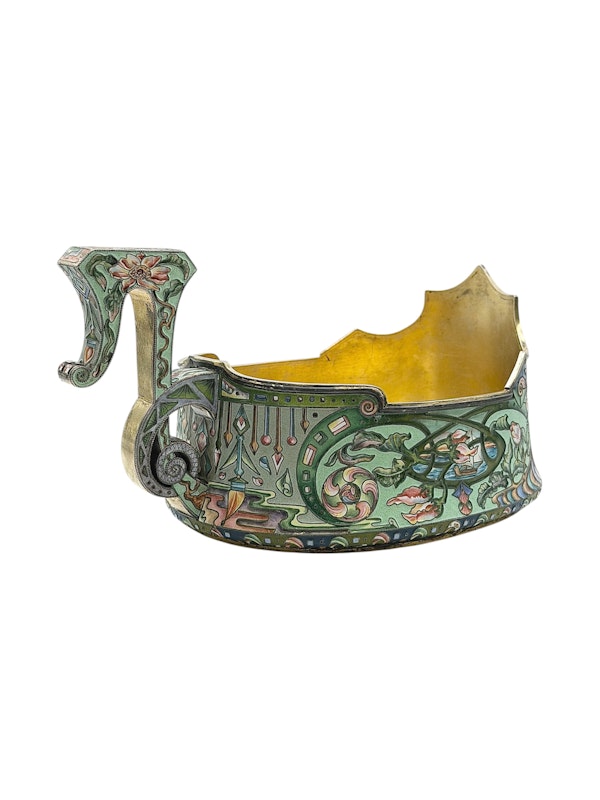 Russian silver gilt cloisonné and shaded pictorial enamel kovsh, Moscow, c. 1910. - image 8