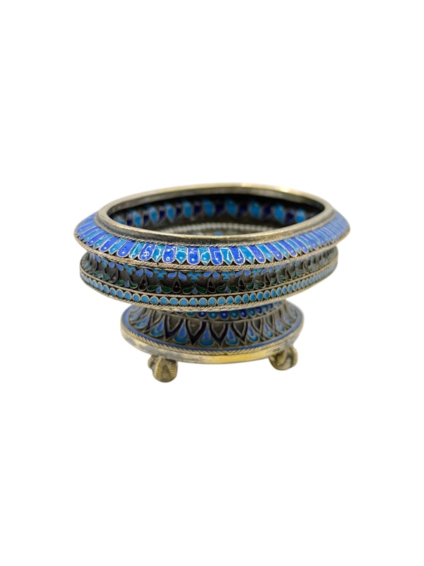 Russian silver cloisonné enamel vase, Moscow, c.1890 by Ovchinnikov. - image 4