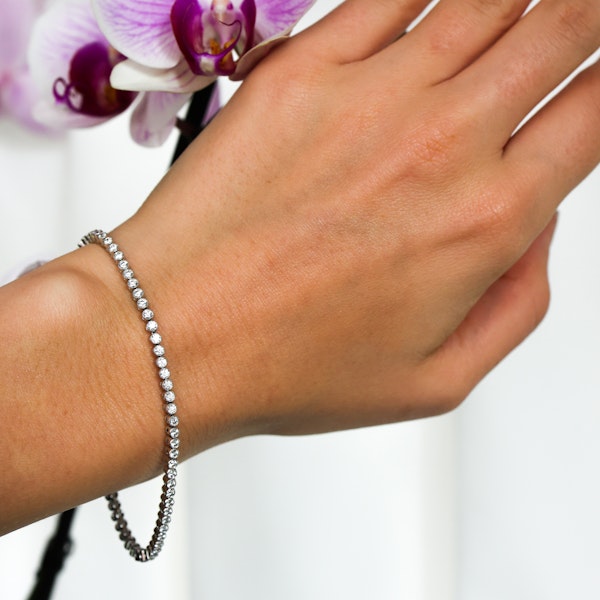 Modern Diamond and Platinum Line Bracelet 1.92ct - image 9