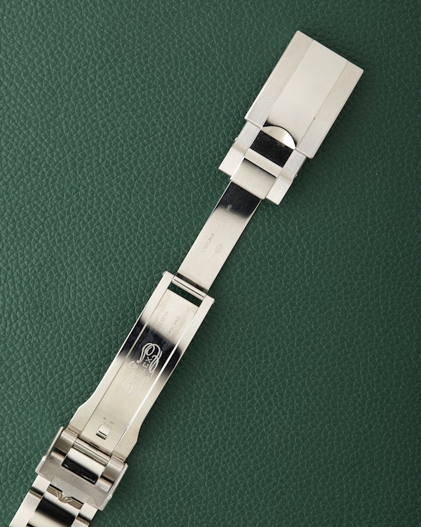 Rolex Ref.126622 Yacht-Master 40 Bright Blue Dial Full Set July 2025 - image 7