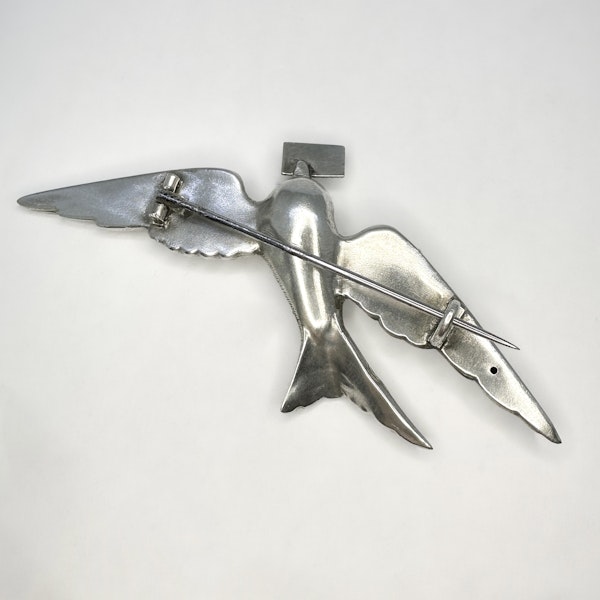 Victorian Silver ‘Love Bird’ Brooch - Saddingtons Jewellery Stand 375 - image 5
