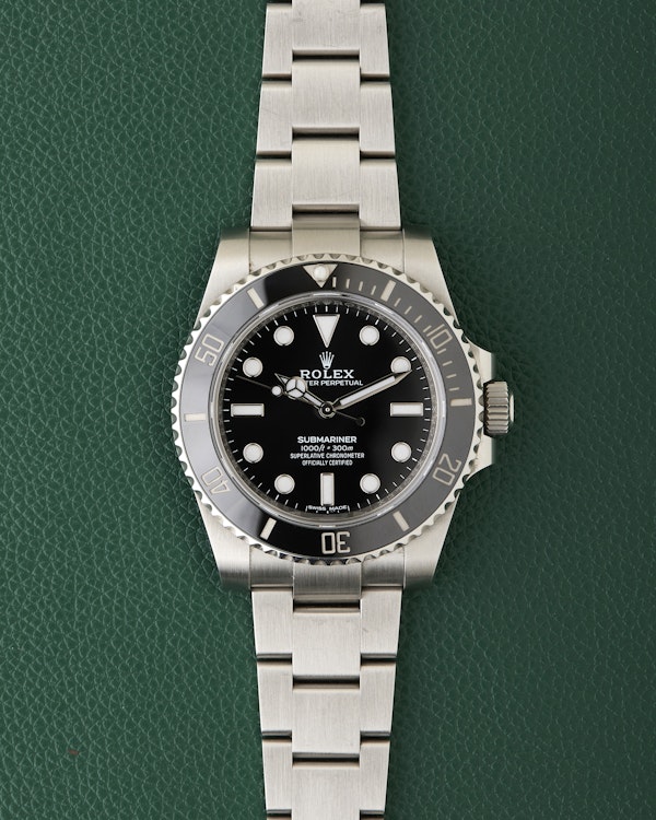 Rolex Ref.114060 Submariner No Date Oyster Full Set Box Papers 2020 - image 1