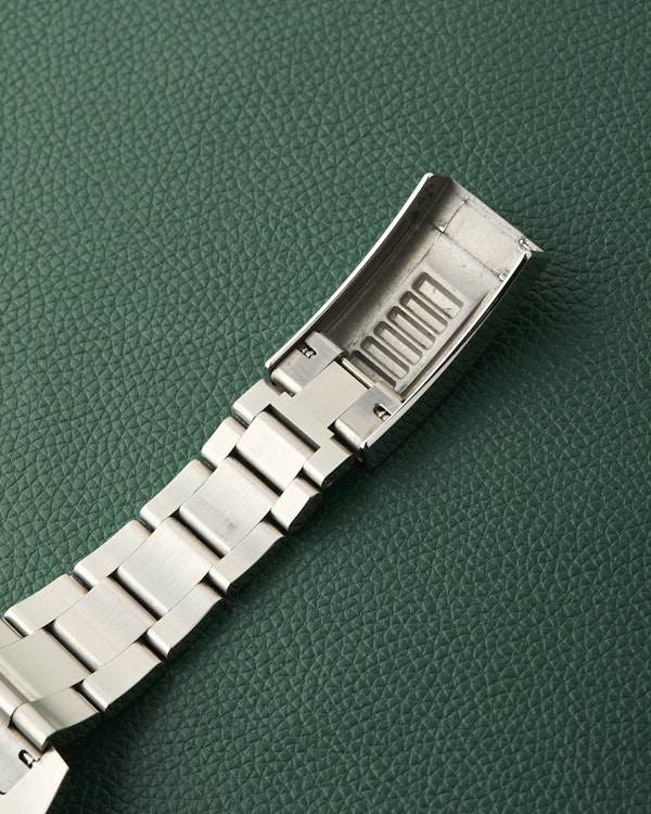 Rolex Ref.114060 Submariner No Date Oyster Full Set Box Papers 2020 - image 11