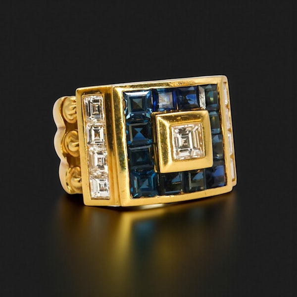 Vintage Gold "Tank" Ring – Blue Sapphire & Diamond Mosaic - image 4