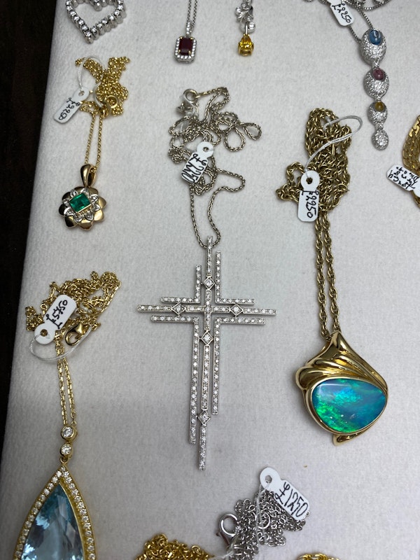 Pendants from SHAPIRO & CO since1979 - image 16