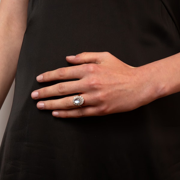 18ct Moonstone and Diamond Cluster Ring - image 4