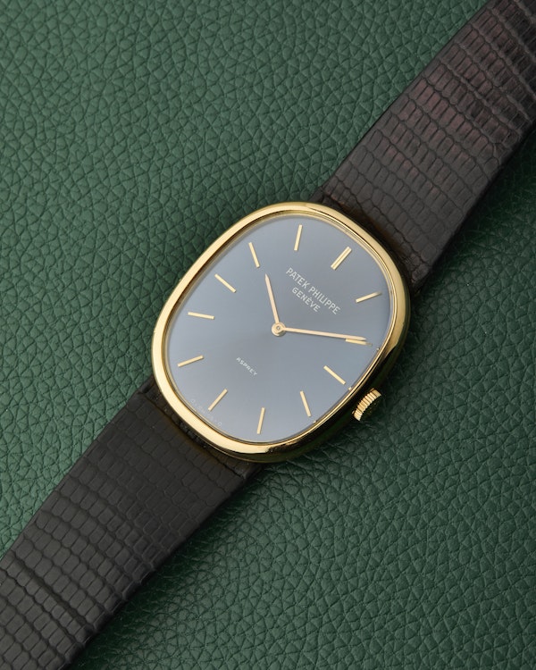 Patek Philippe Ref.3848 Ellipse Asprey 18k Blue Sunburst Dial - image 7
