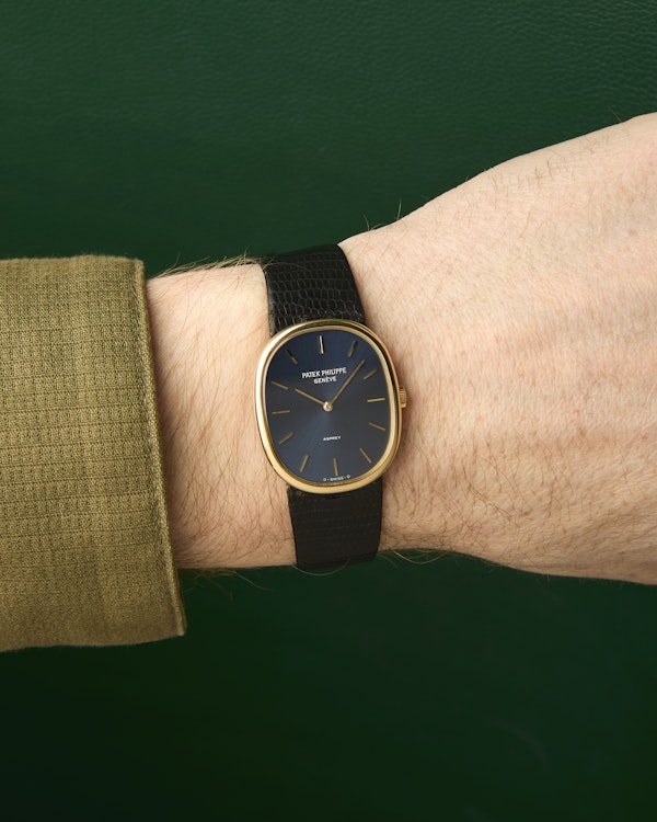 Patek Philippe Ref.3848 Ellipse Asprey 18k Blue Sunburst Dial - image 16