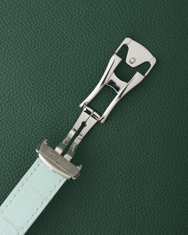 Omega Ref. 175.0041 Speedmaster Mother of Pearl Light Blue 1998 - image 13