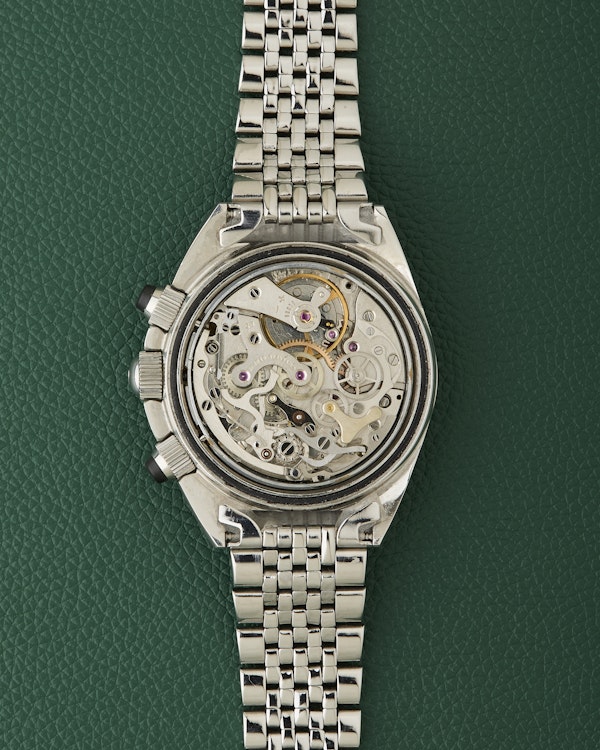 Universal Genève Ref. 885104/01 Space Compax 1960s - image 12