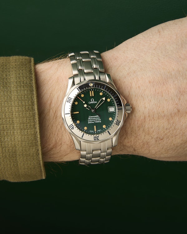 Omega Ref. 2553.41.00 Seamaster Jacques Mayol Limited Edition Green Full Set 1997 - image 10