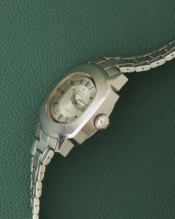 Zenith Defy AF/P Ref. A792 Day Date Cushion Shaped Automatic 1970 - image 4