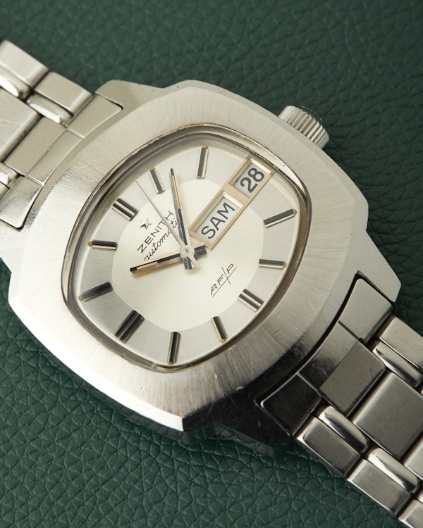 Zenith Defy AF/P Ref. A792 Day Date Cushion Shaped Automatic 1970 - image 6